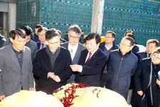 김현수 농식품부 장관 안동·서안동농협, 산지 공판장 활성화 선도