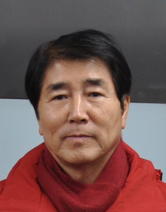 장윤석 전 의원, 자유한국당 예비후보 등록 "지역발전 이루겠다"