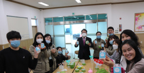 영천시장애인종합복지관, 개관 16주년 맞아 저소득층 장애인가정에 손소득제 전달