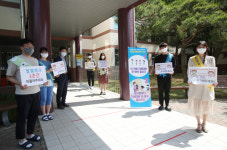 [포토] 포항제철지곡초등학교, 아이들 맞을 준비로 분주