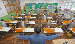 [포토] 대구 영신초등학교 즐거운 등교개학