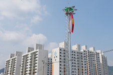 [포토] 경산 택시 노조원, 25m 높이 조명탑 고공농성