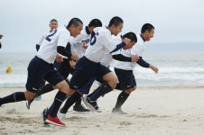[포토] 야외 체력단련 모래사장 질주