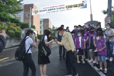 영천시자원봉사센터 도담도담가족봉사단 안심하는 영천만들기 캠페인