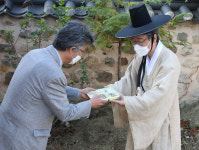 포스트 코로나 시대, 칠곡 석담종가 추석 차례 음복 도시락 등장