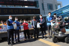 DGB대구은행 영천영업점, 영천시장애인종합복지관 한끼 보양식 봉사