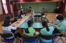 군위군 부계초, 찾아오는 도자기 만들기 체험교실 운영