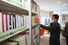 청소년 특화 포항 연일공공도서관 개관