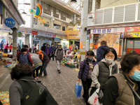 전통시장에 둥지 튼 이마트 노브랜드, 상생으로 분위기 반전