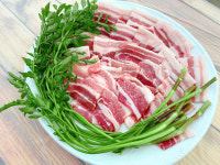 사업단, 밴드서 문경약돌돼지 삼겹살·미나리 세트 판매…200세트 한정