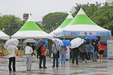 김천 15명, 포항 7명 등 경북, 코로나19 확진자 33명 발생