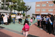 포항남부초, 총동창회와 함께 어린이 교통안전 릴레이 챌린지 동참