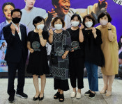 박경희 생활지원사 등 3명 영천시 시정발전 유공시민 표창 수상