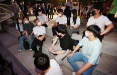 [포토] 대구 찾은 최재형, 수성못서 대구경북 청년들과 간담회