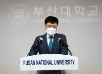 부산대, 조민 의전원 입학 취소 결정…복지부는 면허취소 행정 절차 예고