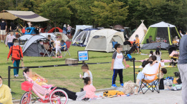 [포토] 텐트·돗자리 이용금지 무색한 대구 강정보 디아크광장