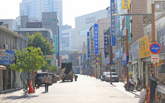 [두 발로 투어-대구 이야기] 8. 현재와 과거가 공존하는 대구의 대표 골목 약령시