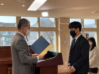 문경오미자정보화마을, 동로초·중 졸업생 2명에 장학금 전달