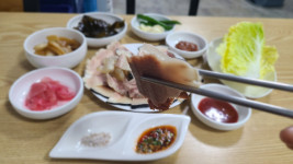 [경북의 맛] 44. 포항 구룡포 고래고기