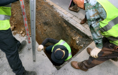 [포토] 대구 삼덕성당 앞 도로 싱크홀 아찔