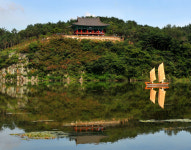 [박성대 교수의 풍수썰전] 16. 경주 금장대, 아파트 No 호텔 Yes