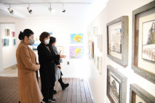 영주 즈음 갤러리, 한집 한그림 걸기 작은 그림전 19일까지 개최