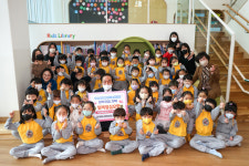 의성 안계하나어린이집, 시장체험놀이 수익금 전액 의성군인재육성재단에 기탁