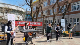 경산 장산중 밴드동아리 SOS, 새학기 맞아 교내 버스킹 공연 호응