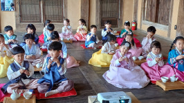 성주유치원생, 살아 있는 역사예절교육…성주향교 인성사랑 유치원 행사 개최