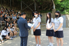 [플러스 시민기자-청소년존] 사제간 따뜻한 情 나눠요…포항중앙여고, 스승의 날 행사