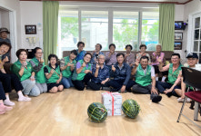 포항 환여동 새마을협의회·부녀회, 초복 앞두고 경로당 6곳에 간식 전달