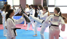 [포토] 태권도 종주국에서 배우는 발차기