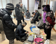 영천시임고면농민회, 경로당 찾아 칼갈이 봉사·추억의 뻥튀기 나눔