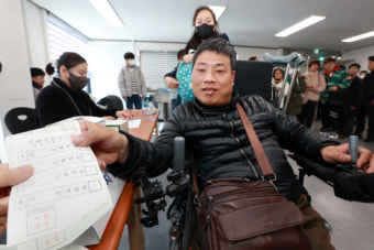 [포토] 모의 투표