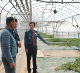 김철문 경북경찰청장, 성주 참외 농가 방문…농산물 절도 예방 점검