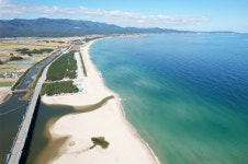 고래불해수욕장에 민간투자 펀드 활용 관광호텔 건설 추진