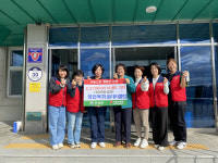 영천목화로타리클럽, 신녕면에 경로당 어르신 국거리 10세트 기탁