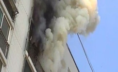 포항 죽도동 한 원룸서 화재 발생...3명 부상