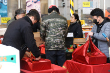 [포토] 명절 앞 농수산도매시장도 활기