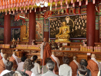 고운사 가득 메운 불자들…의성 산불피해 이재민 돕기 108배 행사