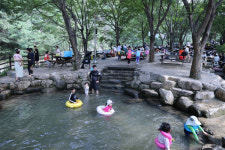 [포토] 막바지 피서 즐기자