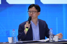 [포토] 2025 경북포럼 철강산업 위기극복과 지속가능한 지역발전 현장