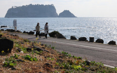 경북·대구 이번 주 맑은 하늘 속 큰 일교차…동해안 건조 특보 지속