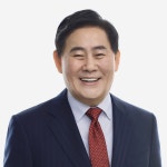 대구경북 통합법안 무산에 공방…최경환 측 이철우 지사 책임져야