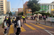 경산 스쿨존 안전 총력전…민·관·경 61명 합동 캠페인