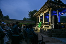소수서원 야간개장 흥행…영주, 체류형 관광 전환 속도