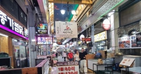 한일 정상회담 효과에 안동 들썩…하회마을·찜닭골목 인산인해