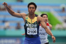 나마디 조엘진, 예천서 100m 금빛 질주…아시안게임 기대주 우뚝