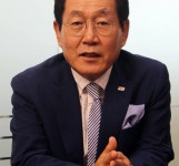 OTC 강화로 의약사 고객에게 직접 다가간다