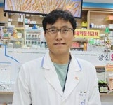 깨끗하고 밝은 약국 이미지 중요